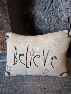 Primitive Stitchery